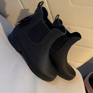 Eddie Bauer Black Women's Winter Boots